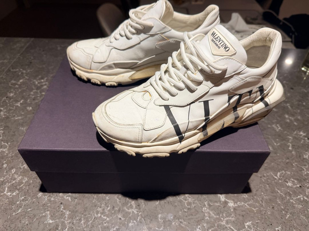 발렌티노 바운스 로고 화이트 스니커즈 사이즈 41 밑창보강O 이미지