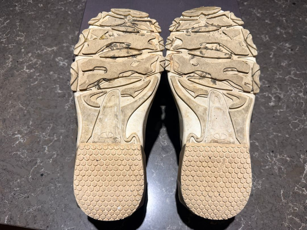 발렌티노 바운스 로고 화이트 스니커즈 사이즈 41 밑창보강O 이미지