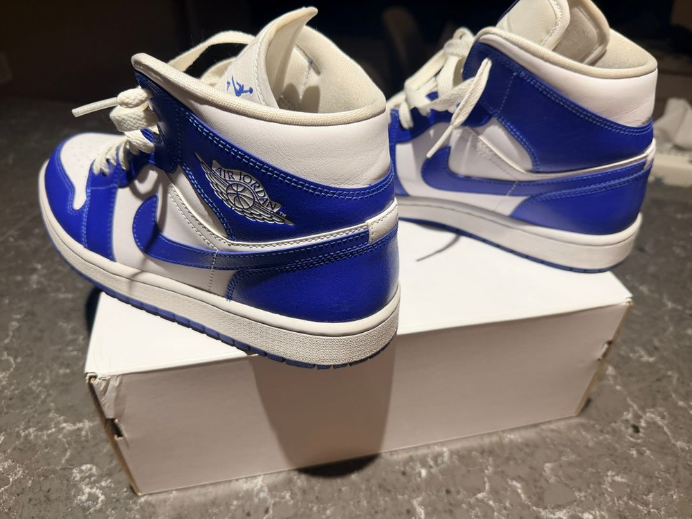 나이키 에어조던 미드1 하이퍼로얄 화이트 270사이즈 이미지