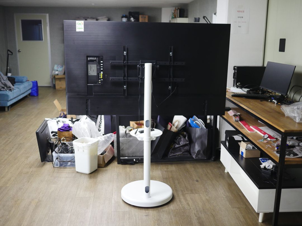 삼성 65인치 QLED TV 및 이동식스탠드 KQ65QA65AFXKR 이미지