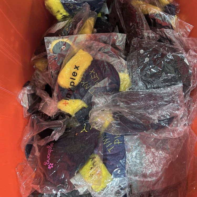 [새제품/ 대량구매가능!] 겨울용품 모자 니트 목도리 이미지