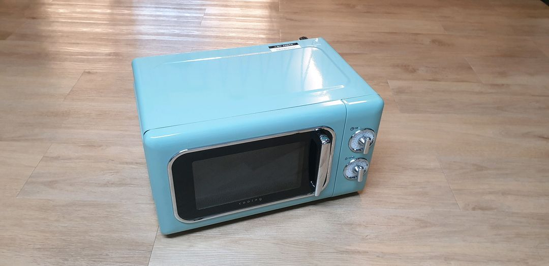 쿠잉 레트로 전자레인지 파스텔 민트 20L 이미지