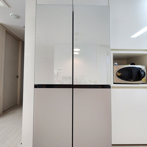 삼성 비스포크 4도어 푸드 쇼케이스 냉장고 848L 이미지