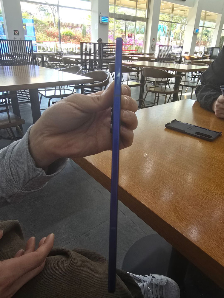 폴드7 512기가 블루색상 이미지