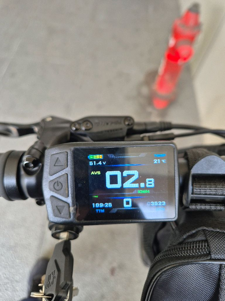 전기자전거 퀄리 엑스트론 프로 GT 25년형 팝니다.(배달세팅 배터리2개) 이미지