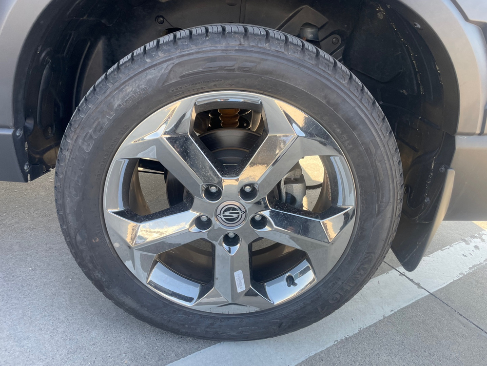 더 뉴 렉스턴 스포츠 칸 디젤 2.2 4WD 노블레스 중고차 22년01월 7058km 짧은키로수 하드탑 풍부한옵션 이미지