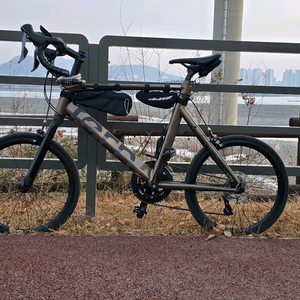 턴써지 미니스프린터 미니벨로 로드자전거 이미지