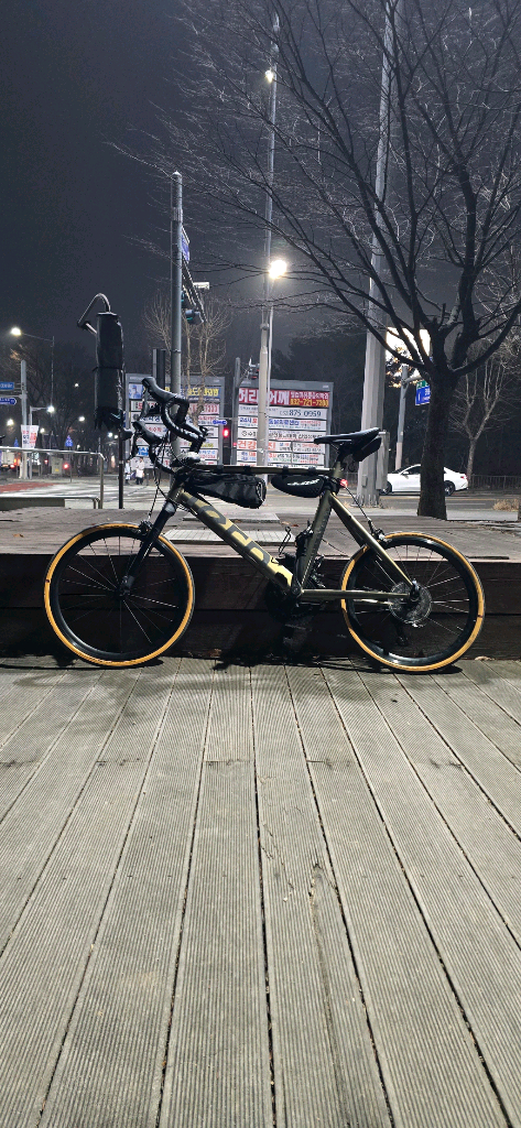 턴써지 미니스프린터 미니벨로 로드자전거 이미지