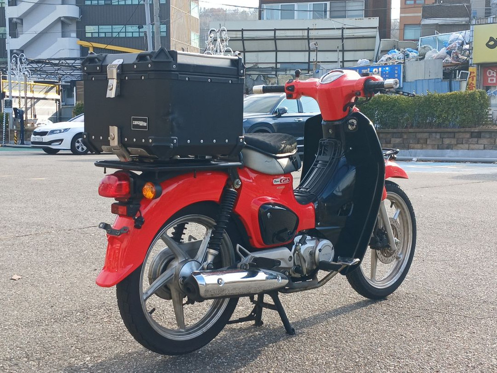 21년식/슈퍼커브110cc/3만/배달세팅 깔끔한차량 판매합니다 이미지