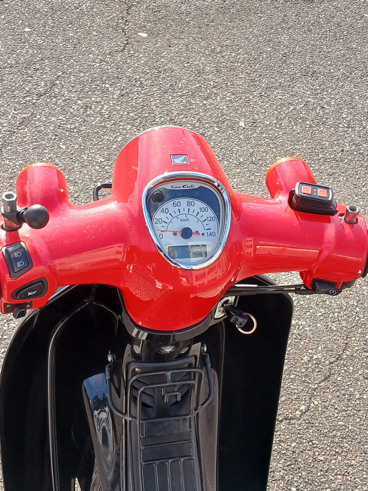 21년식/슈퍼커브110cc/3만/배달세팅 깔끔한차량 판매합니다 이미지