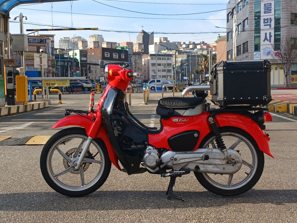 21년식/슈퍼커브110cc/3만/배달세팅 깔끔한차량 판매합니다 이미지