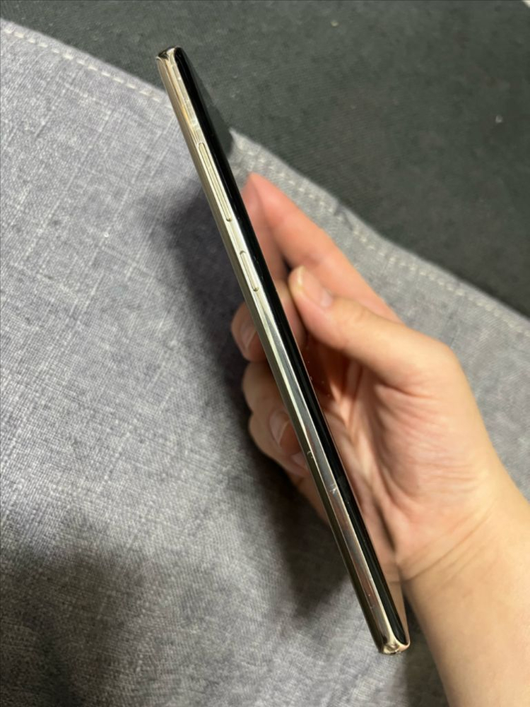 갤럭시 노트8 이미지