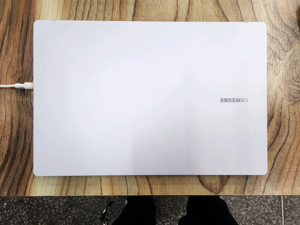 삼성노트북 (nt550xez-ㅇa38as) i3. 12세대 이미지