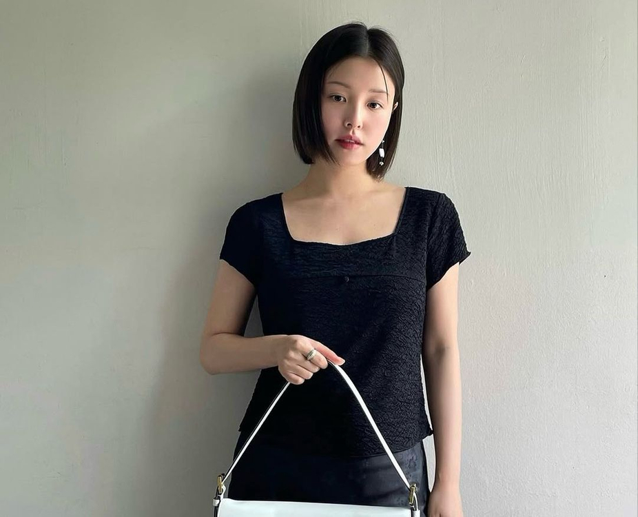 (새상품) 2가지일괄판매 오브네어 July Pattern Tee ,Mona T-shirts White 누가영 이미지