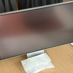 lg 울트라파인 6k 모니터 박스x 울산직거래 이미지