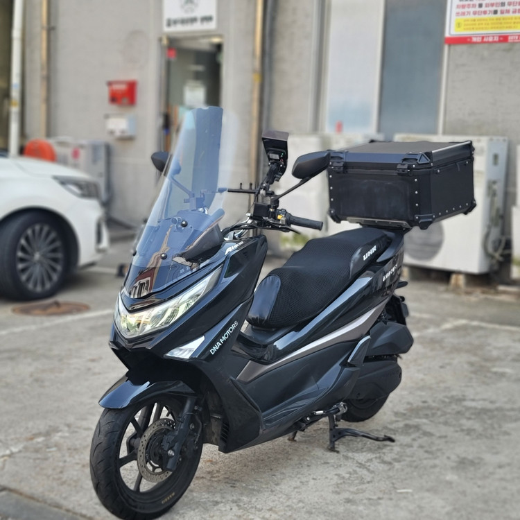 10_25년식 uhr125 배달셋팅 2.7만km 판매합니다 이미지