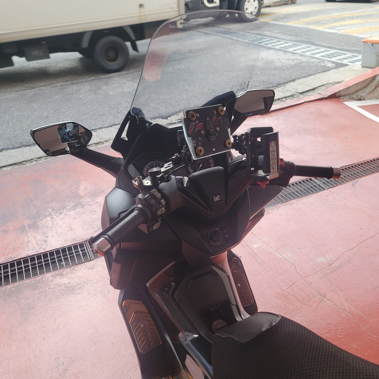 1_24년식 포르자350 배달셋팅 판매합니다 이미지