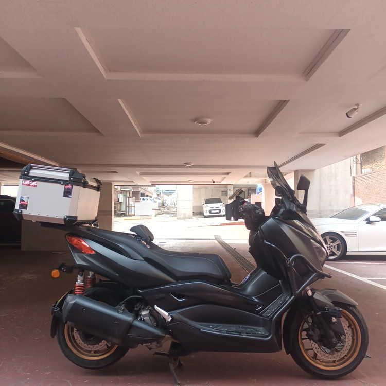 12_22년식 xmax300 깔끔한차량 판매합니다 이미지