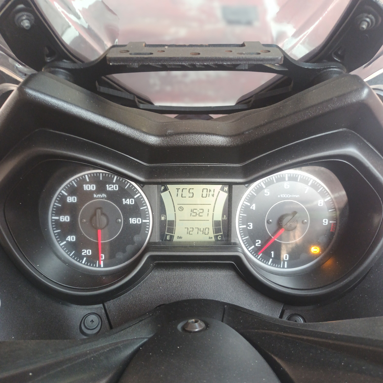 12_22년식 xmax300 깔끔한차량 판매합니다 이미지