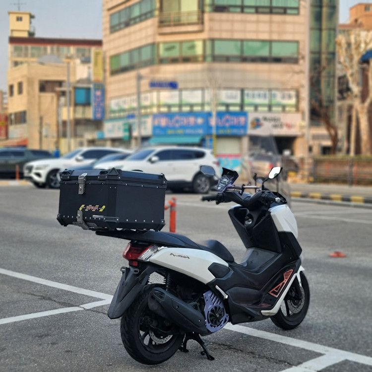 2_19년식 nmax125 150보업차량 배달셋팅 판매합니다 이미지