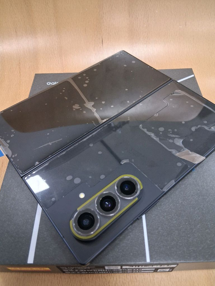 센터판 갤럭시Z폴드7 512GB 전체교체 판매합니다. 이미지