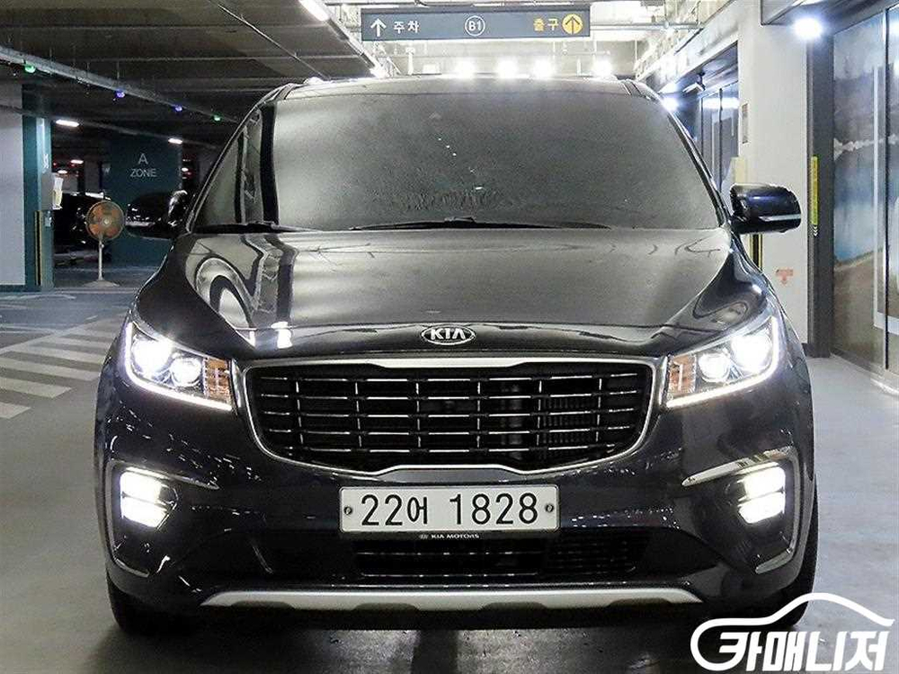 [기아]더 뉴 카니발 디젤 9인승 노블레스 스페셜 #불경기세일 이미지