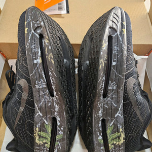 보메로 프리미엄 CM 블랙 265 이미지