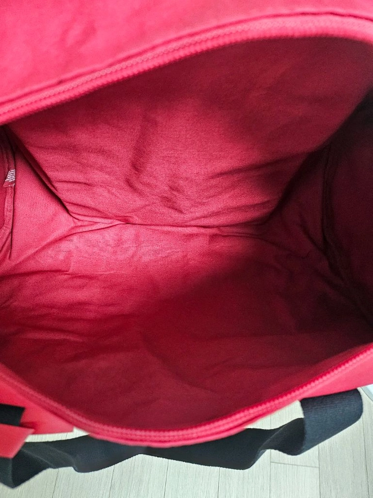 정품) 샤넬 레드 보스턴백 스포츠백 원형 가방 이미지