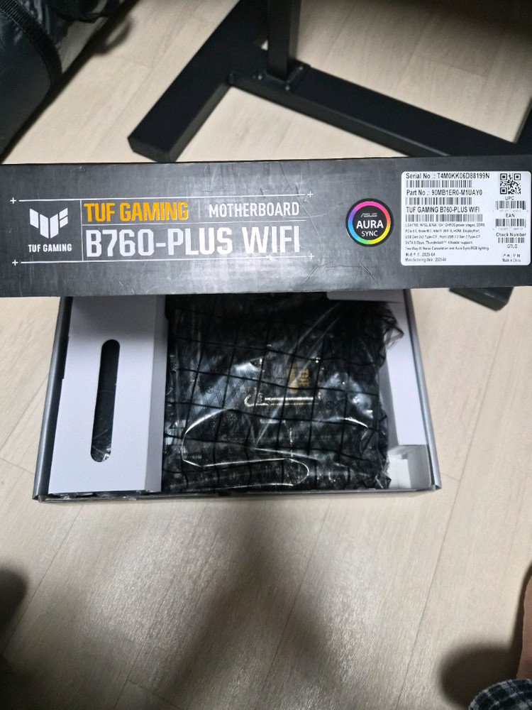 아수스 b760plus wifi 메인보드 이미지