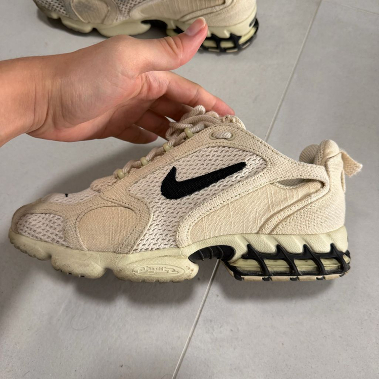 나이키 스투시 에어 줌 스피리돈 케이지 2 파슬 이미지