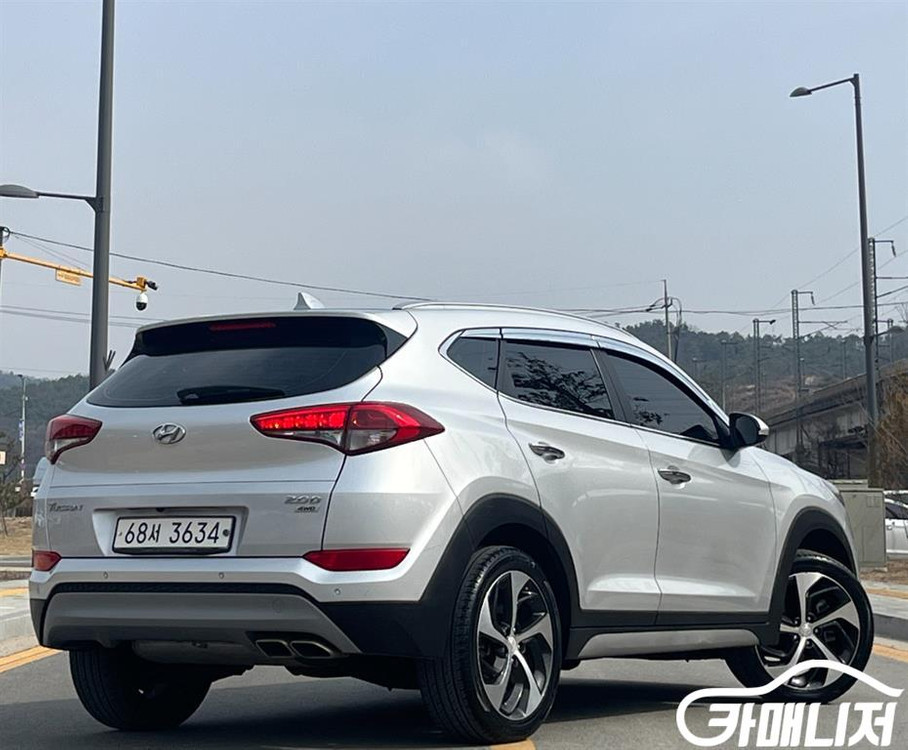 [현대]올뉴투싼 디젤 2.0 4WD 프리미엄 #불경기세일 이미지