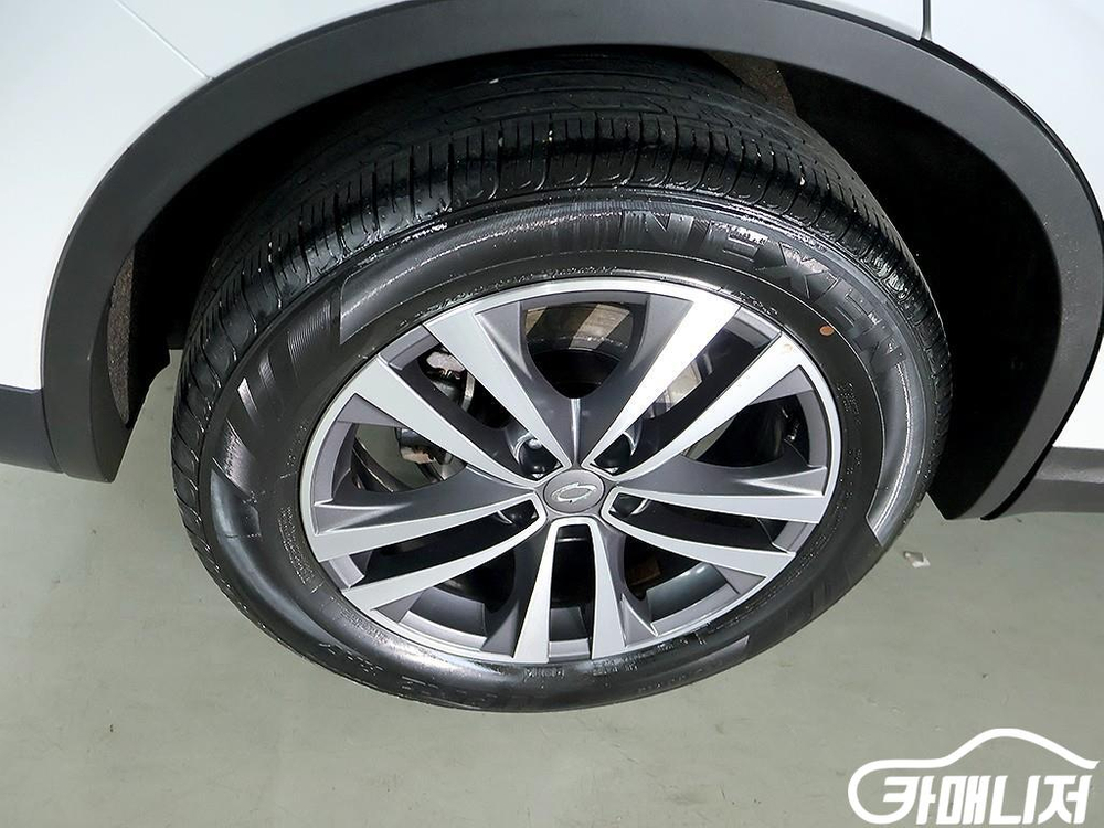 [르노코리아(삼성)]더뉴QM6 2.0 LPe LE 2WD #앱특가 이미지