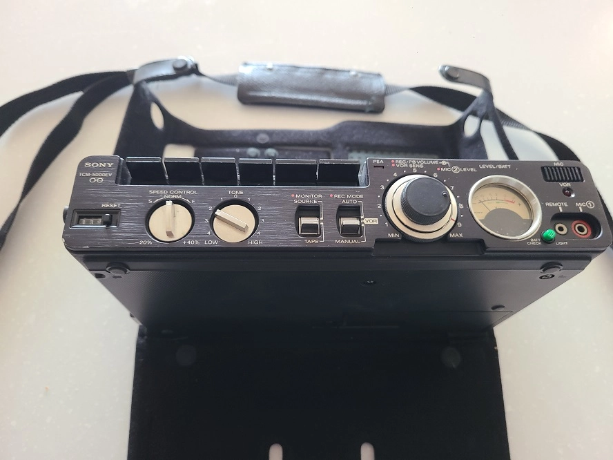 소니 TVM-5000EV 카세트 입니다 이미지