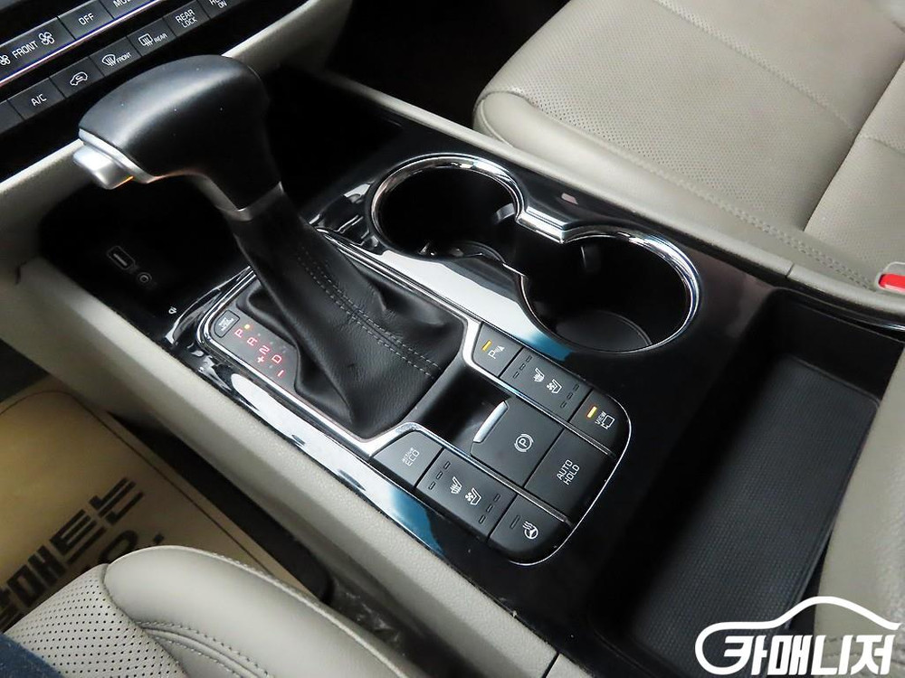 [기아]더 뉴 카니발 디젤 9인승 노블레스 스페셜 #불경기세일 이미지