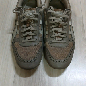 남성신발 오니츠카 타이거 운동화 이미지