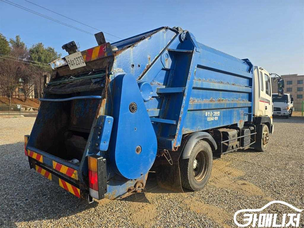 [중대형화물]진개차 압착식 (3인승 /5톤) #불경기세일 이미지