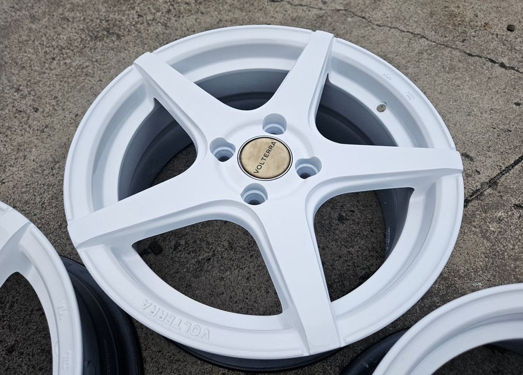 레이,모닝 PCD100 4홀 15인치 휠 판매 이미지