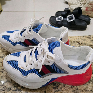 구찌 남성 라이톤 스니커즈 6.5사이즈 이미지