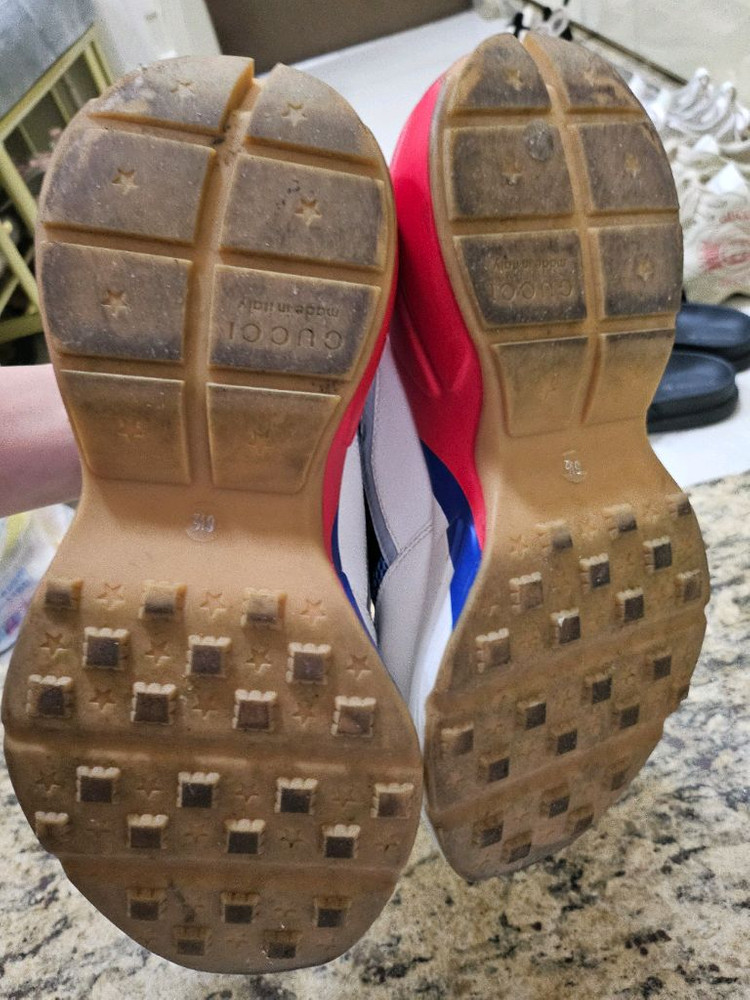 구찌 남성 라이톤 스니커즈 6.5사이즈 이미지