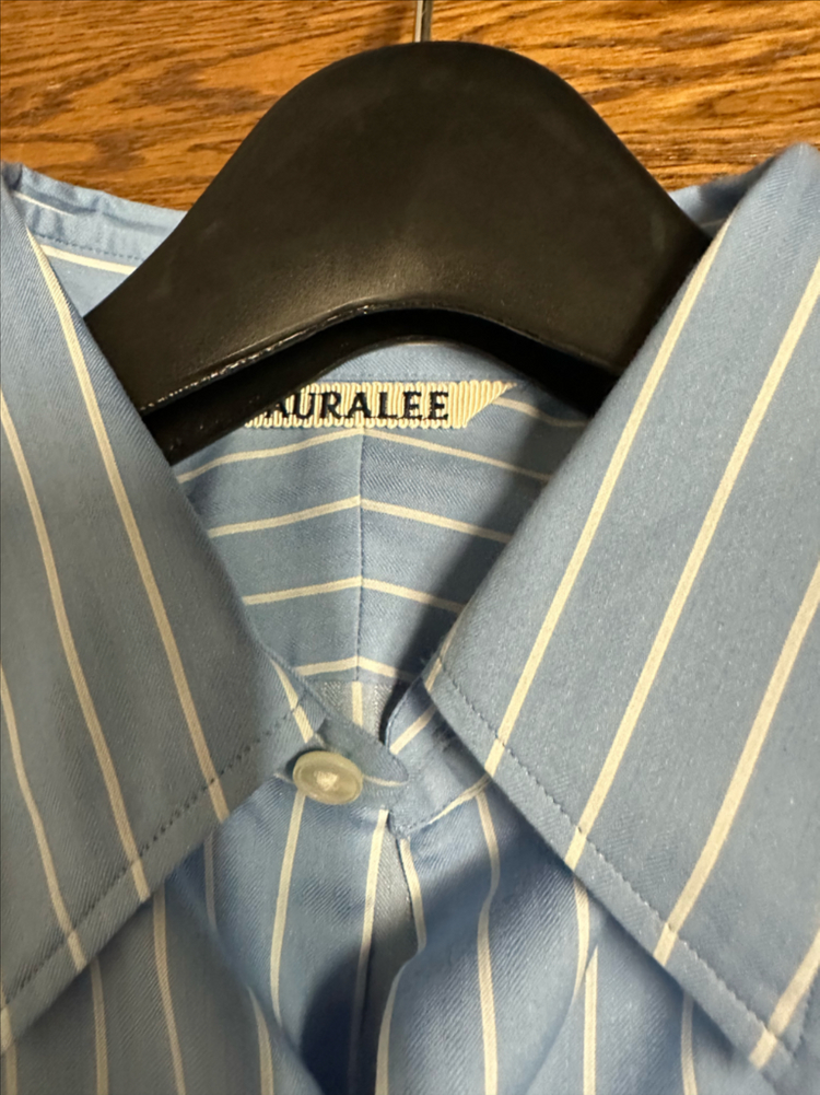 여성 오라리 셔츠 이미지