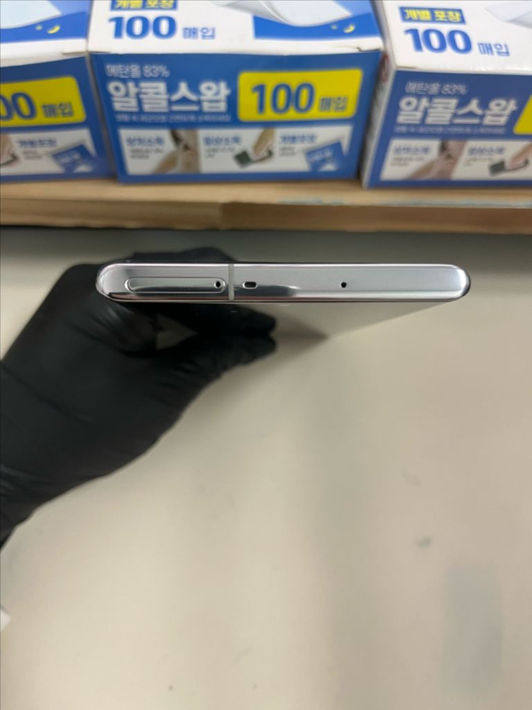 갤럭시노트10플러스 256G 아우라글로우 B급 이미지