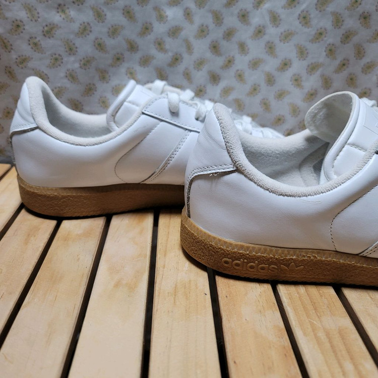 아디다스 독일군 스니커즈 275 이미지