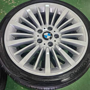 포터 18인치 BMW 휠 타이어 판매 이미지