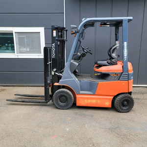 가성비 좋은 도요타 7FBH 1.5톤 전동지게차 특가판매 이미지