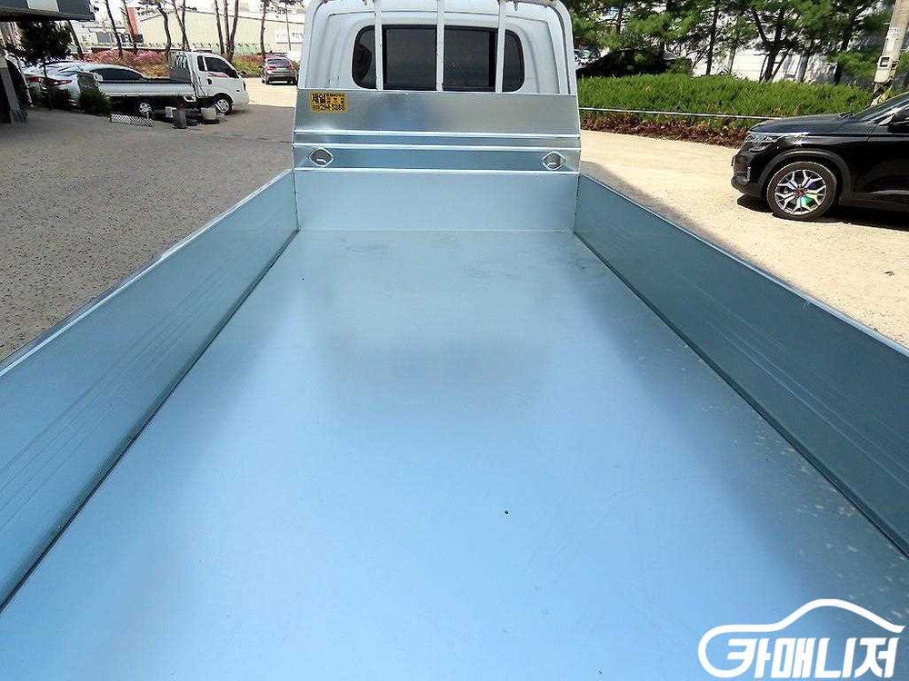 [소형화물][카고]포터2 1.0톤/일반캡/초장축/(CRDi) 스마트 (3인승 /1톤) #불경기세일 이미지