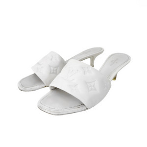 35] 루이비통 리바이벌 워터프린트 슬리퍼 뮬 펌프스 이미지