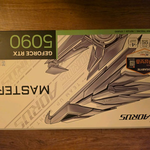 RTX 5090 그래픽카드 이미지