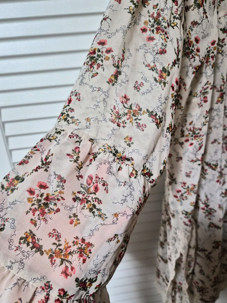 썰스데이아일랜드 롱블라우스 이미지