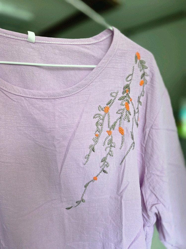 빅사이즈 자수포인트 시원한재질 여성 반팔 새상품 이미지