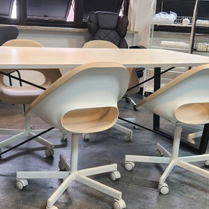 모던한 디자인 식탁 테이블 + 이케아의자 6개 이미지